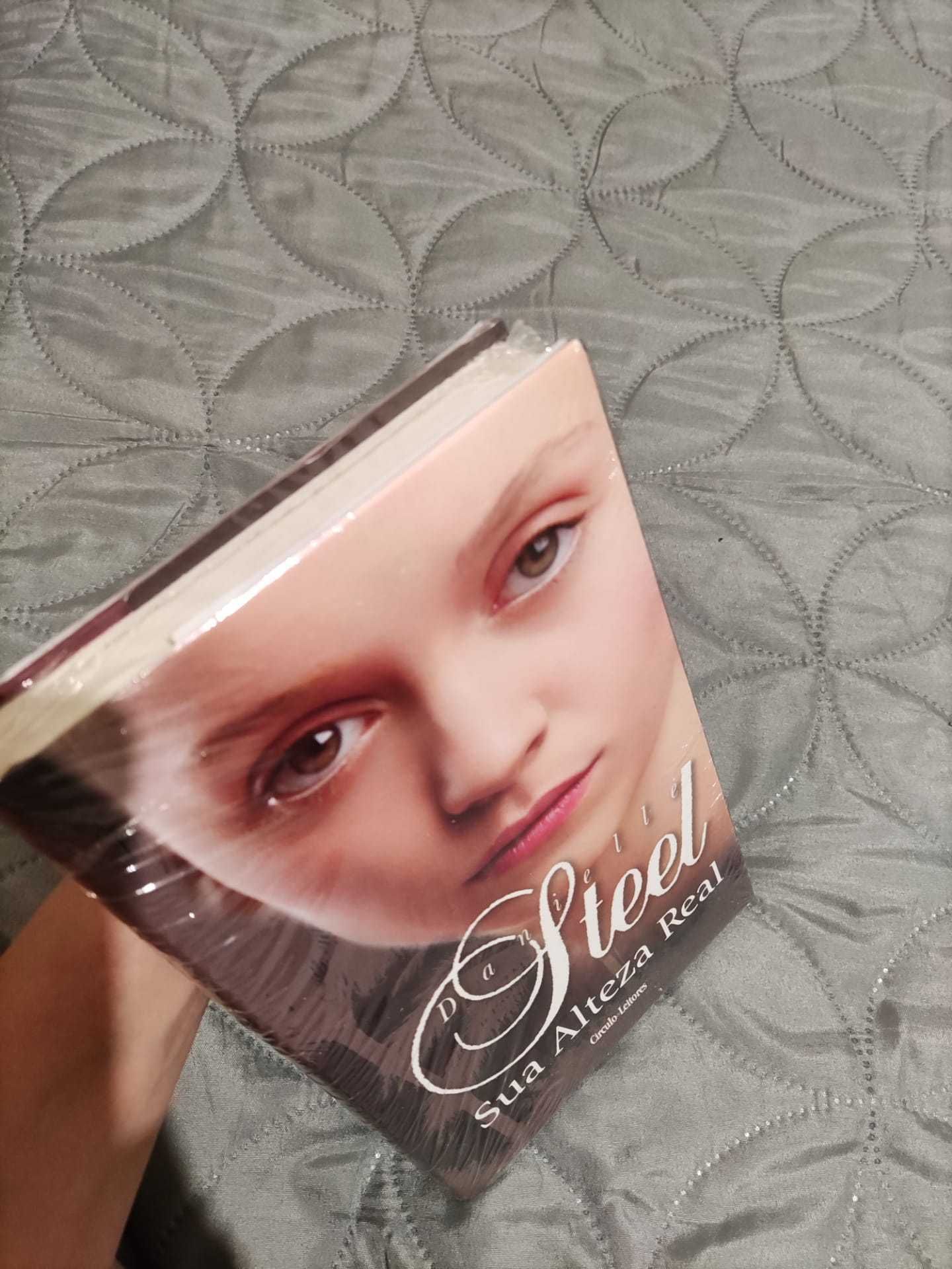 Livro - Sua Alteza Real