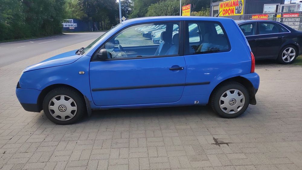 VW Lupo 1.0 całkiem sprawne sprytne auto na miasto Cały rok przegląd