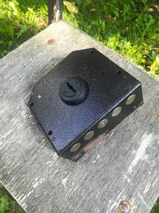 Продаю дверной накладной замок " Comit (Эльбор -Гранит) CТ0651 " 5-риг