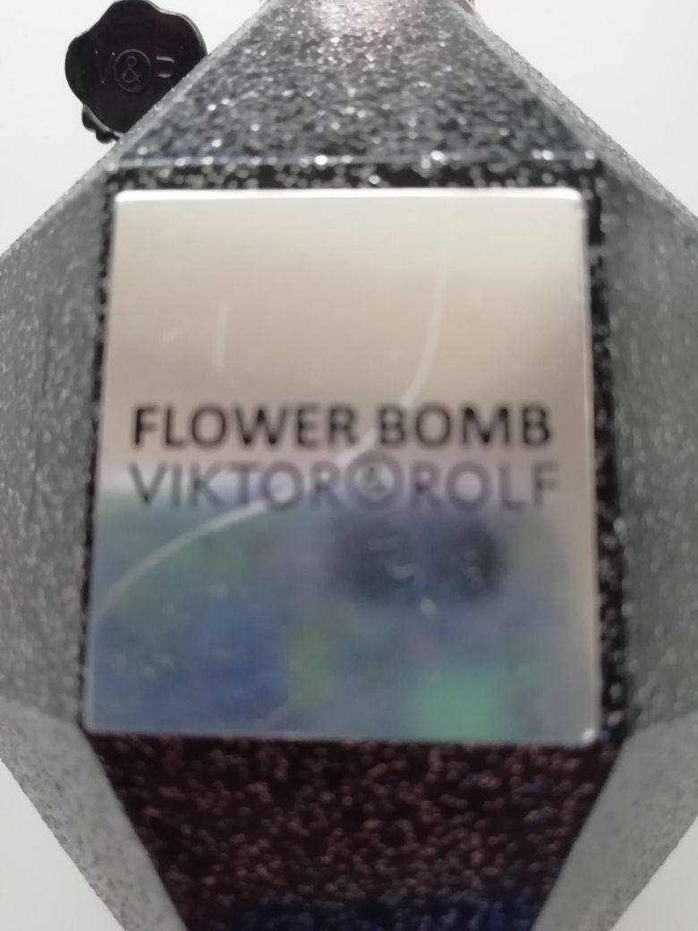 Viktor & Rolf Flowerbomb Black Sparkle, 100мл