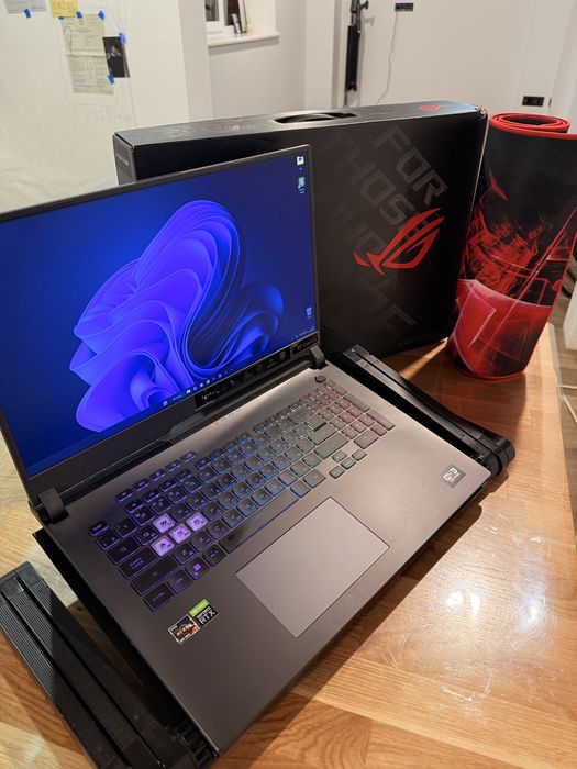 Ігровий ноутбук ASUS ROG Strix G17, Ryzen 7, RTX 3050 4GB, RAM 16GB