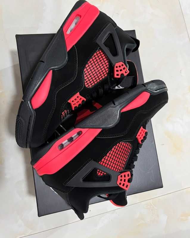 Jordan4Retro Red Thunder R.39