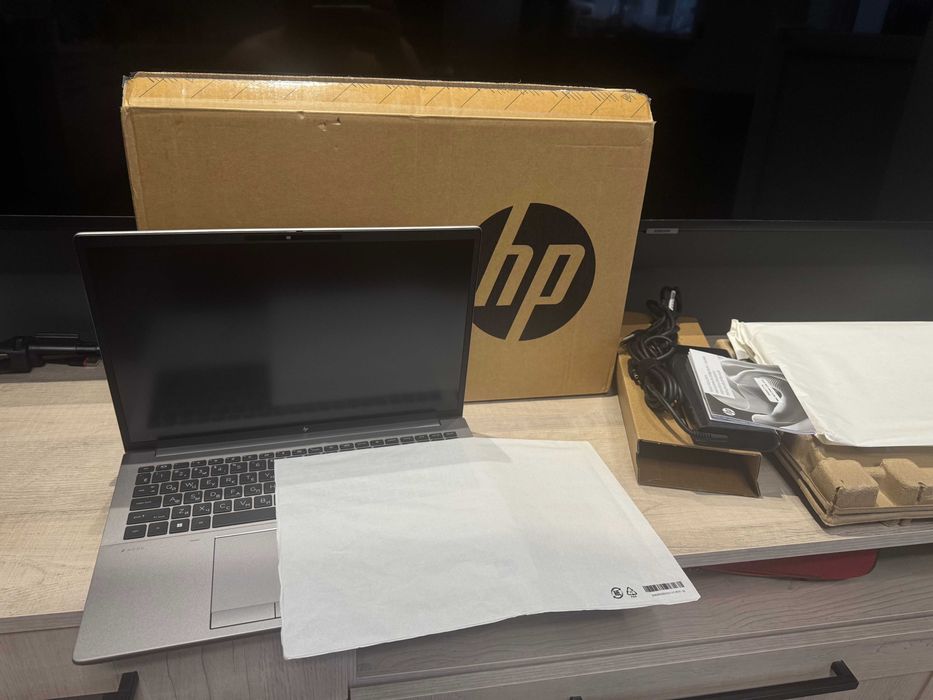 новий HP ZBook Fury 16 G11 (AM192UP) i9/32GB/2TB/RTX 4000 Ada