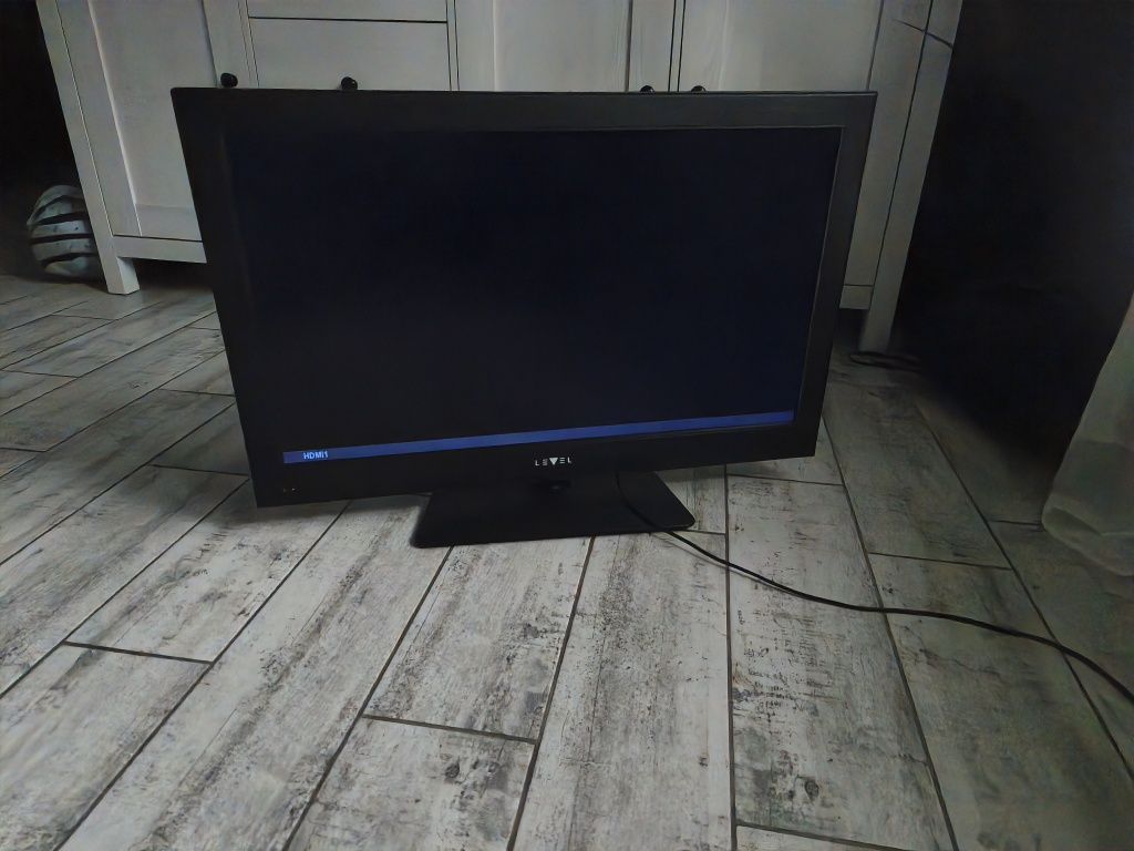 TV 32" marki LEVEL Sprawny

Model:1032