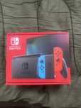 Продам Nintendo Switkh Состояниее новое.