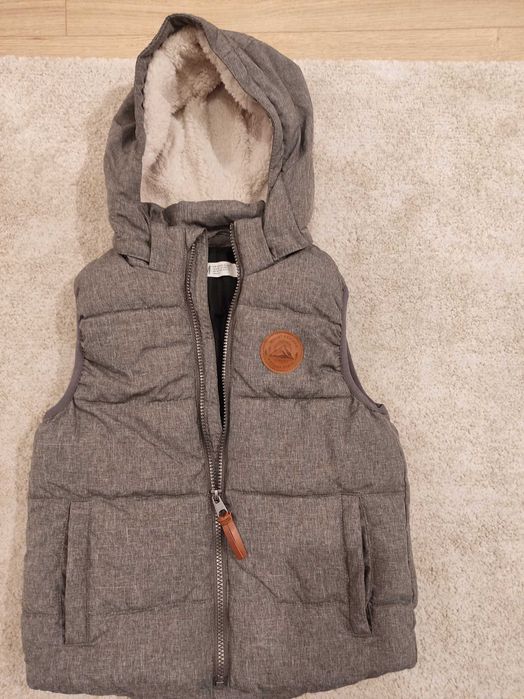 HM Bezrękawnik dziecięcy rozm. 122/128