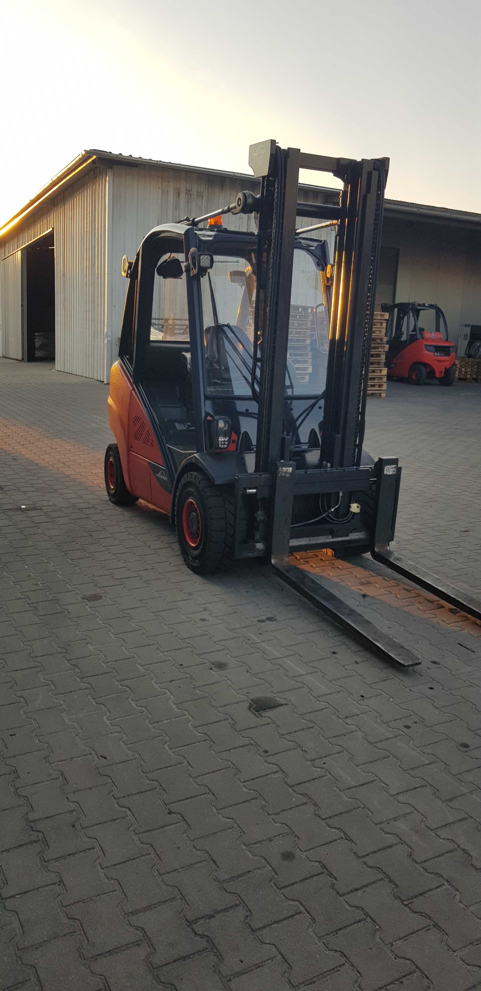 Linde H35T-02 EVO 2017 rok 3,5 tony przesuw boczny