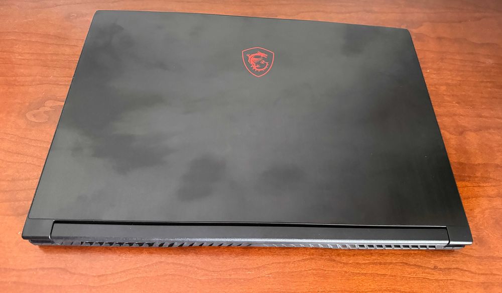 MSI GF65 Thin 95SEXR|15.6" 120Hz|i5-9300H|32G Ram|Ssd 512G|RTX2060 6GB