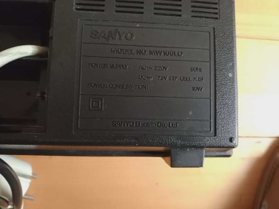 Sanyo MW 166LO Radiomagnetofon/Stan db/Sprawny Technicznie /Antyk