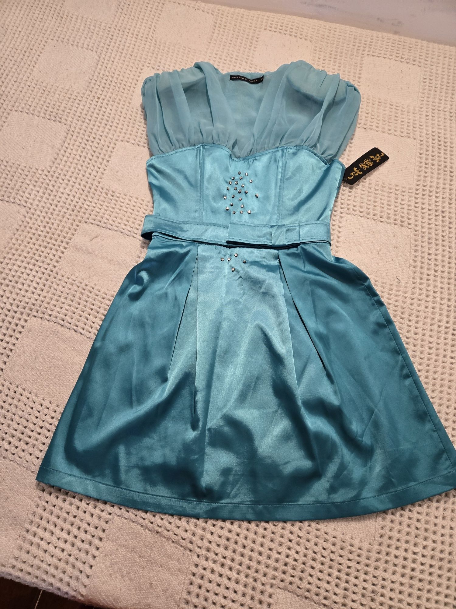 Lote de vestidos