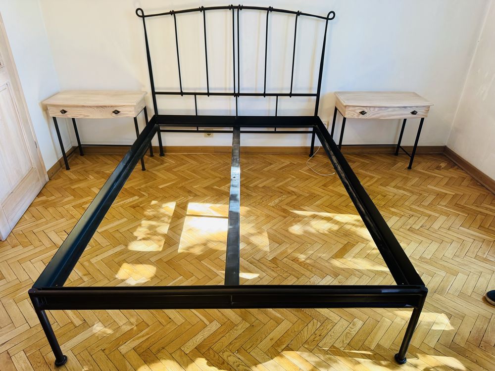 Łóżko Metalowe 140x200 + 2 szafki nocne