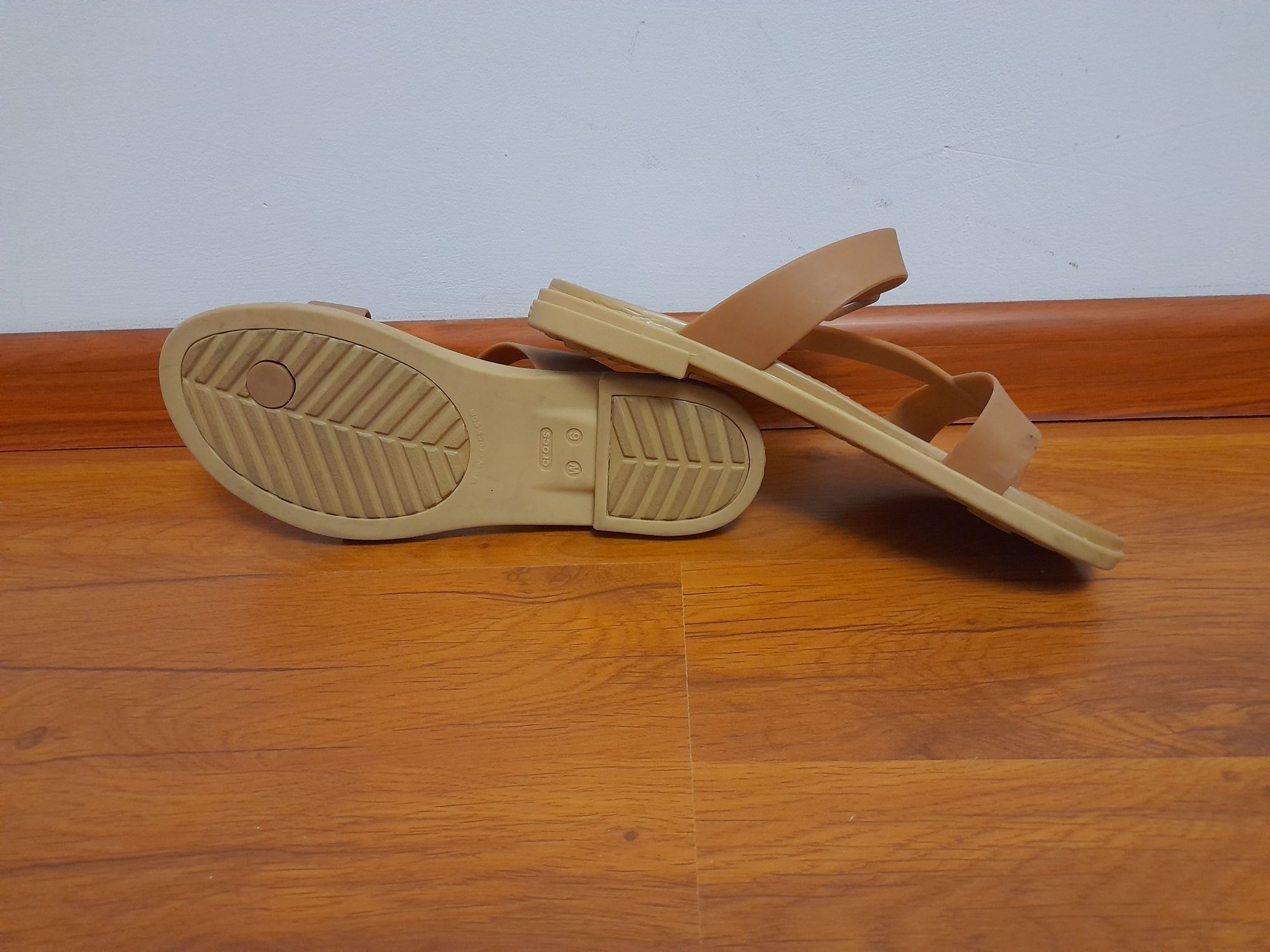Оригина Crocs женские сандали с пряжкой. идеал р. 36