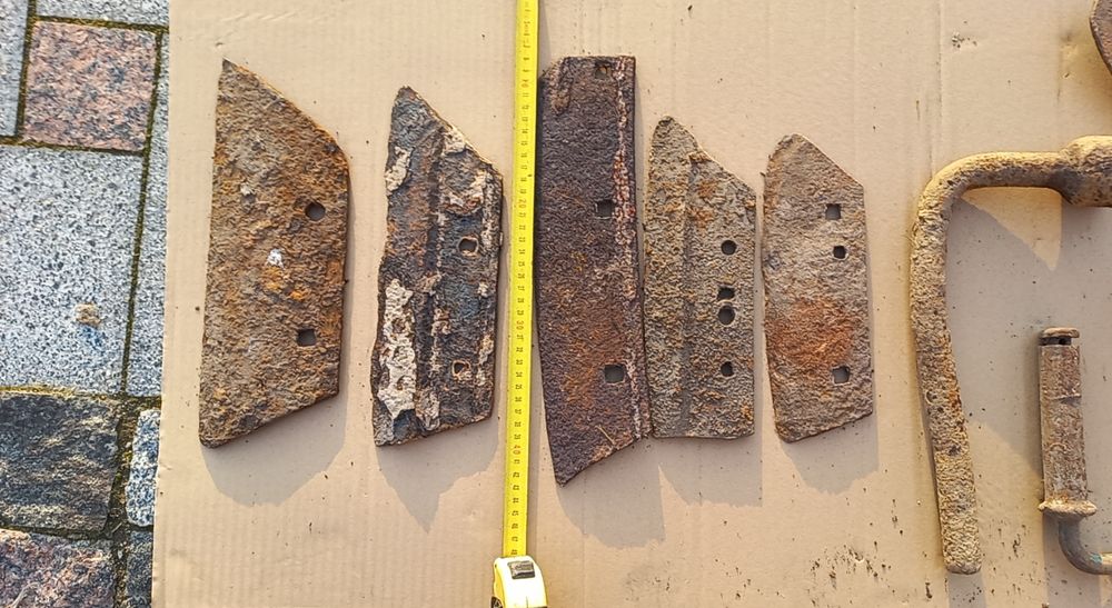 плуг , лемех, бороны