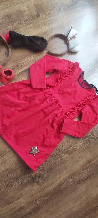 Sukienka rozm 110cm czerwona święta sesja