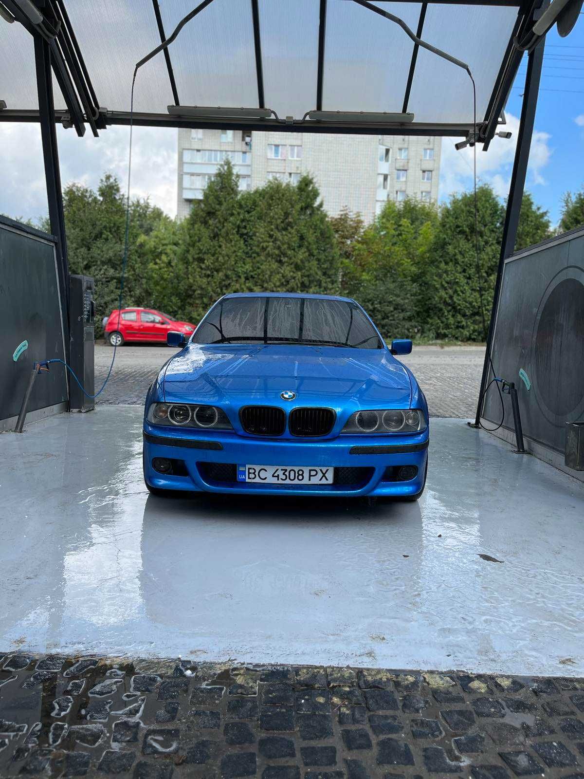 Передний передній Бампер БМВ Е39 М BMW E39 M ZPBM03 наявність