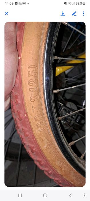 Bicicletas BMX bastante antigas