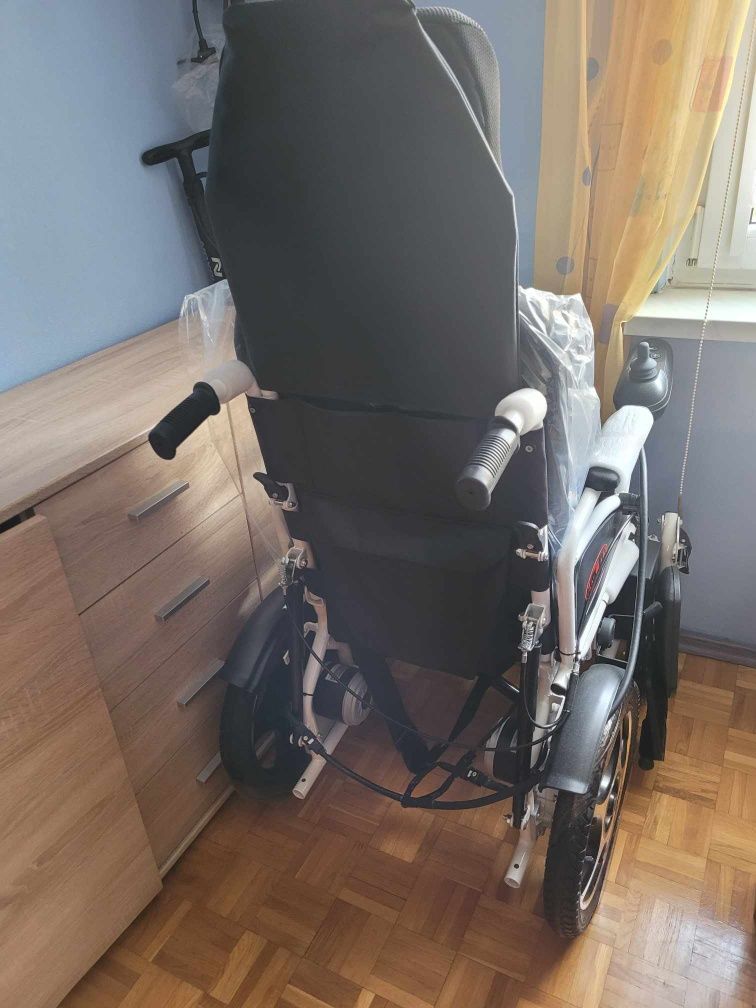 Wózek elektryczny nowy