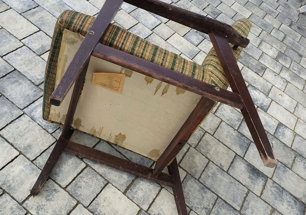 Fotel PRL Lisek Śnieżnik