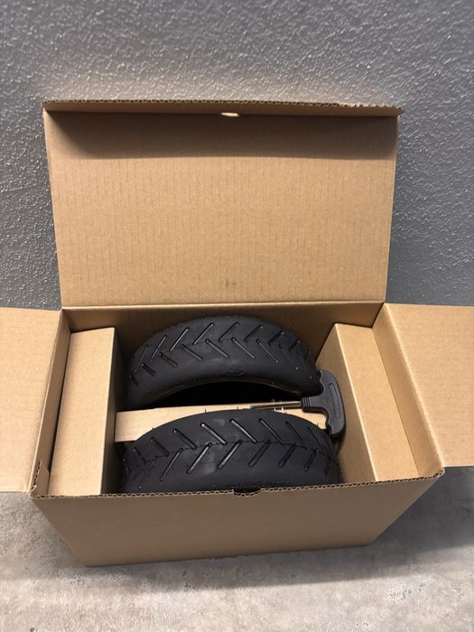 Xiaomi Mi Electric Scooter Essential