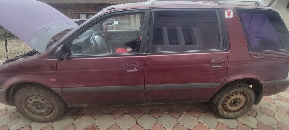 Mitsubishi space wag