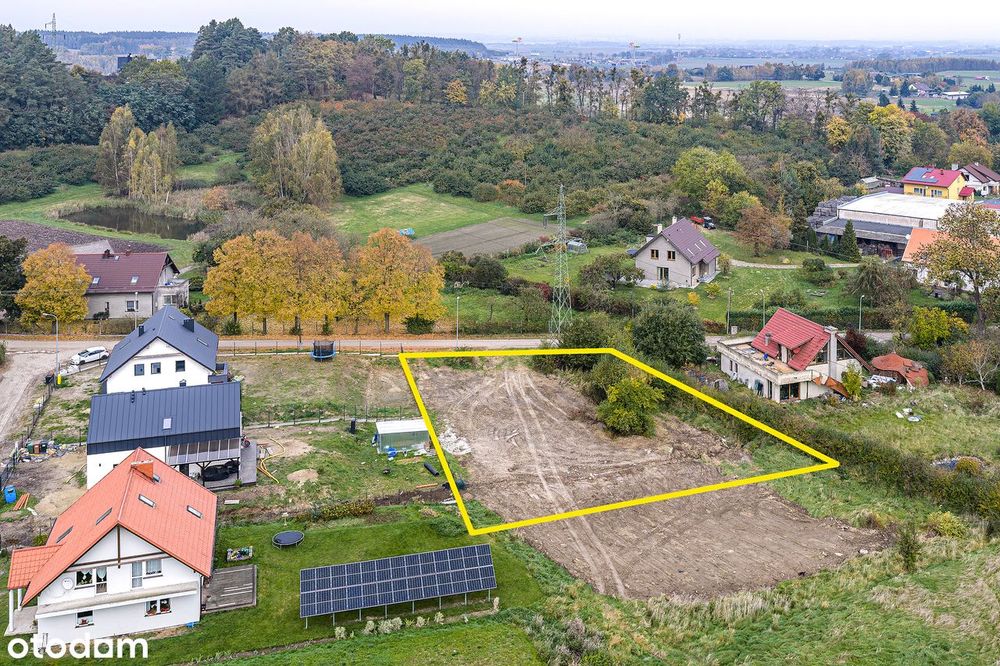 Działka na dom wolnostojący, wszystkie media.