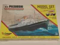 Model statku Piłsudski