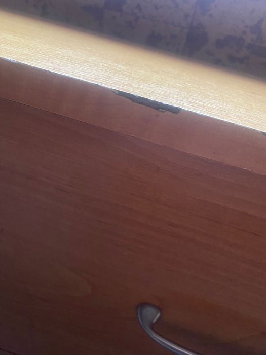 Sprzedam szafkę na buty