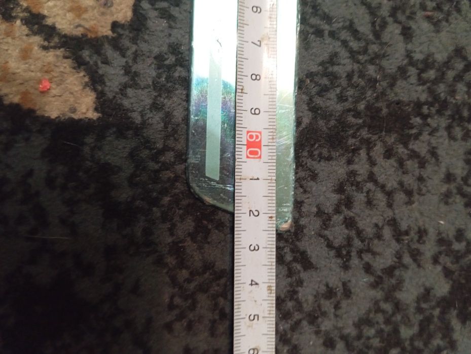 Продам защитные накладки на пороги для авто