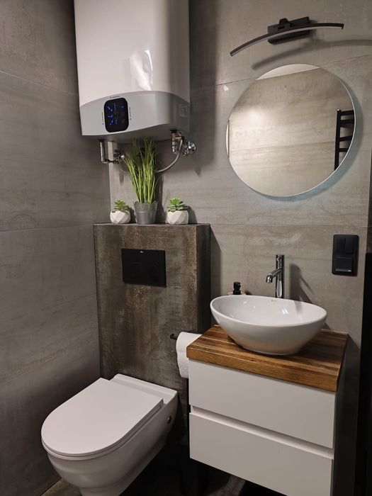 Mieszkanie 3 Pokojowe Po Remoncie Generalnym + Garaż