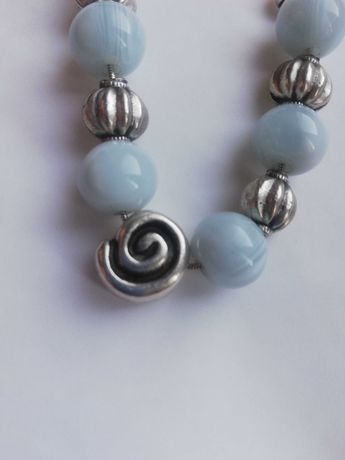 925 - srebro, naszyjnik, kamienie opal niebieski, spiralka szczęścia.