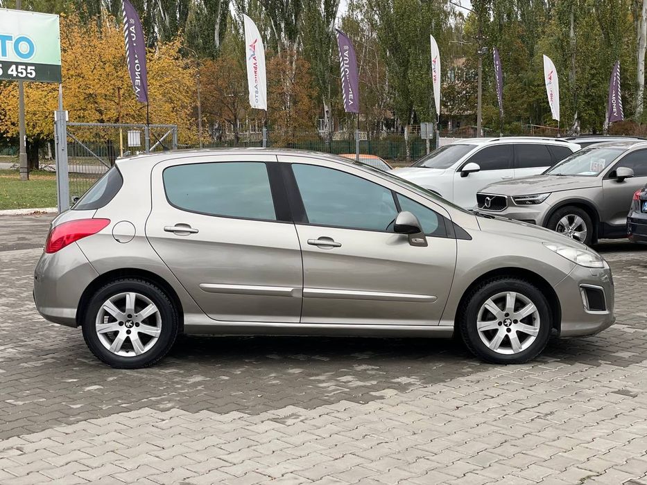 Peugeot 308 №2737 (ВНЕСОК від 10%) Альянс Авто Кривий Ріг