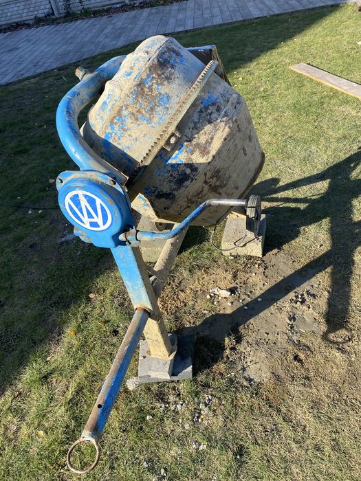 Betoniarka elektryczna BWA 110 230V