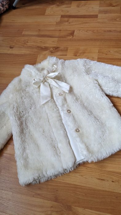 Шубка на девочку/девичья