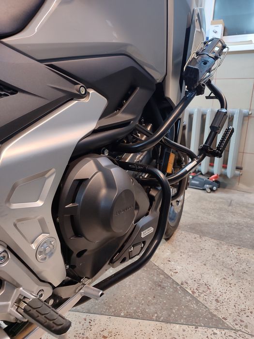 Продам новий офіційний мотоцікл Honda NC 750 DCT