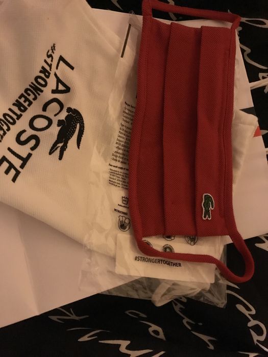Lacoste защитная маска .