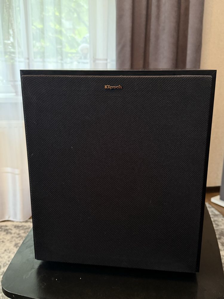 Сабвуфер Klipsch R-120SW