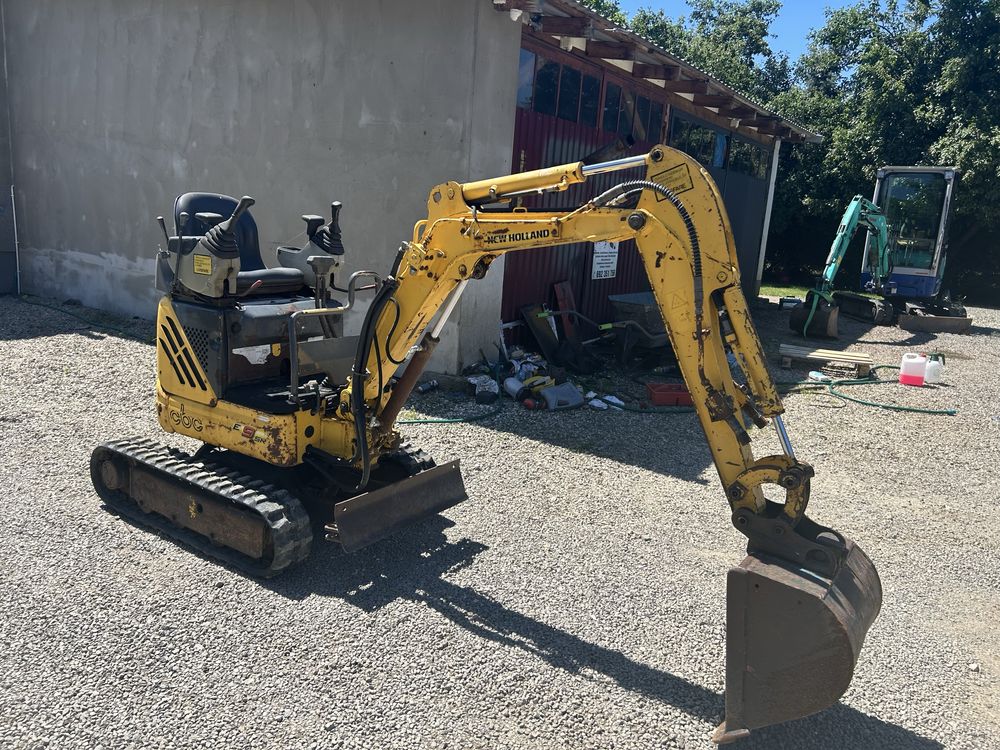 Minikoparka mikrokoparka koaprka New holland e9sr