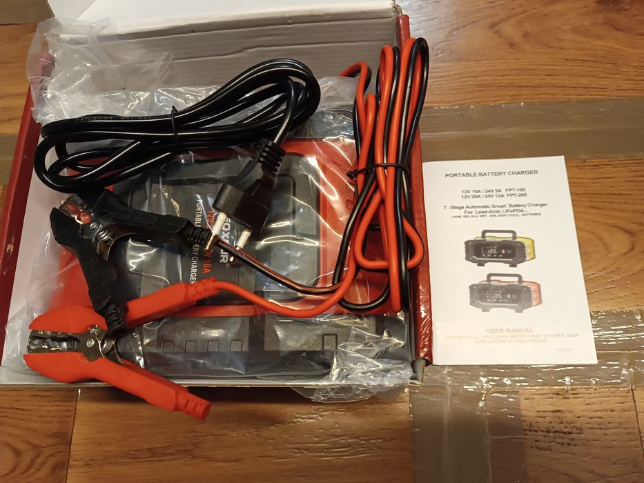 Автоматическое зарядное устройство 12/24В 10/20А