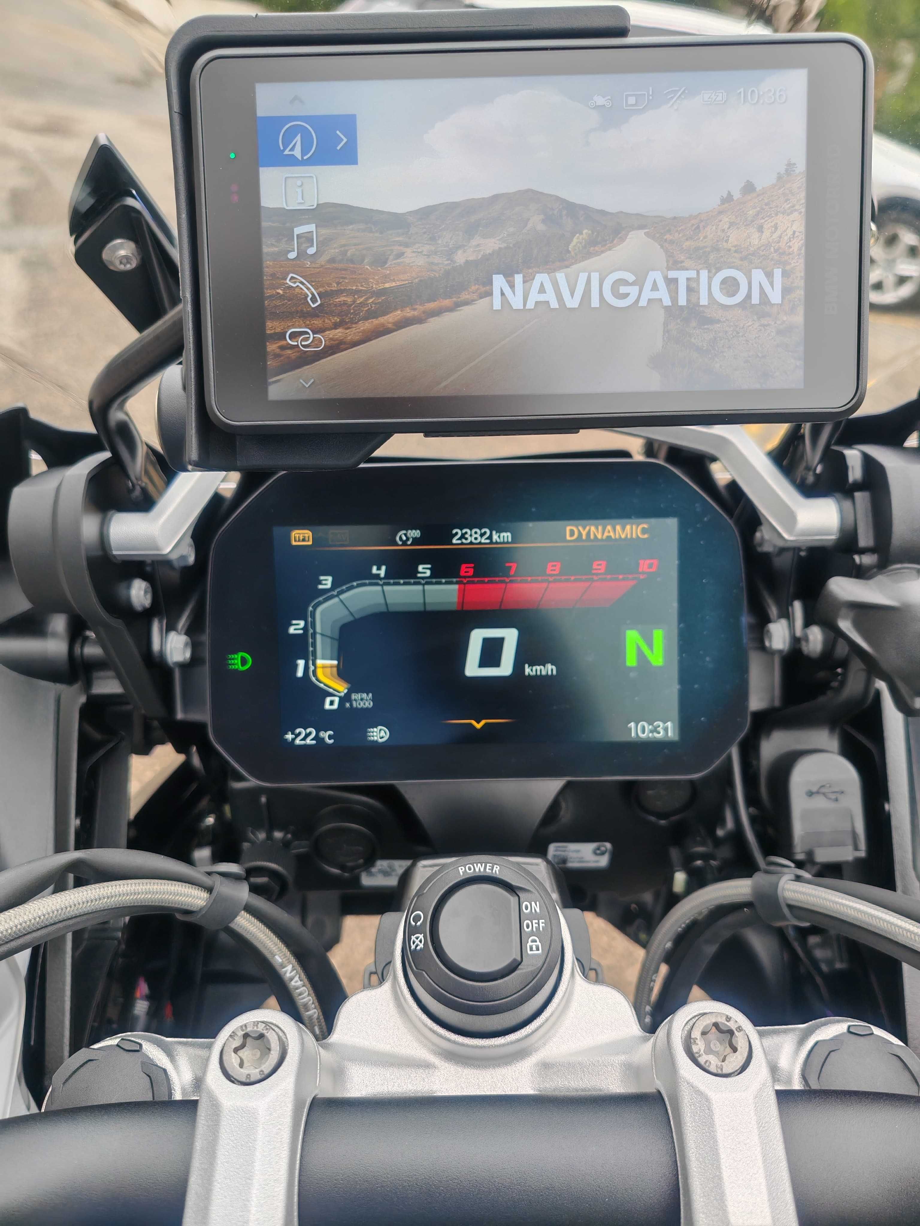 BMW R1250 GS Adventure com 2400km e factura c/IVA-oportunidade única!