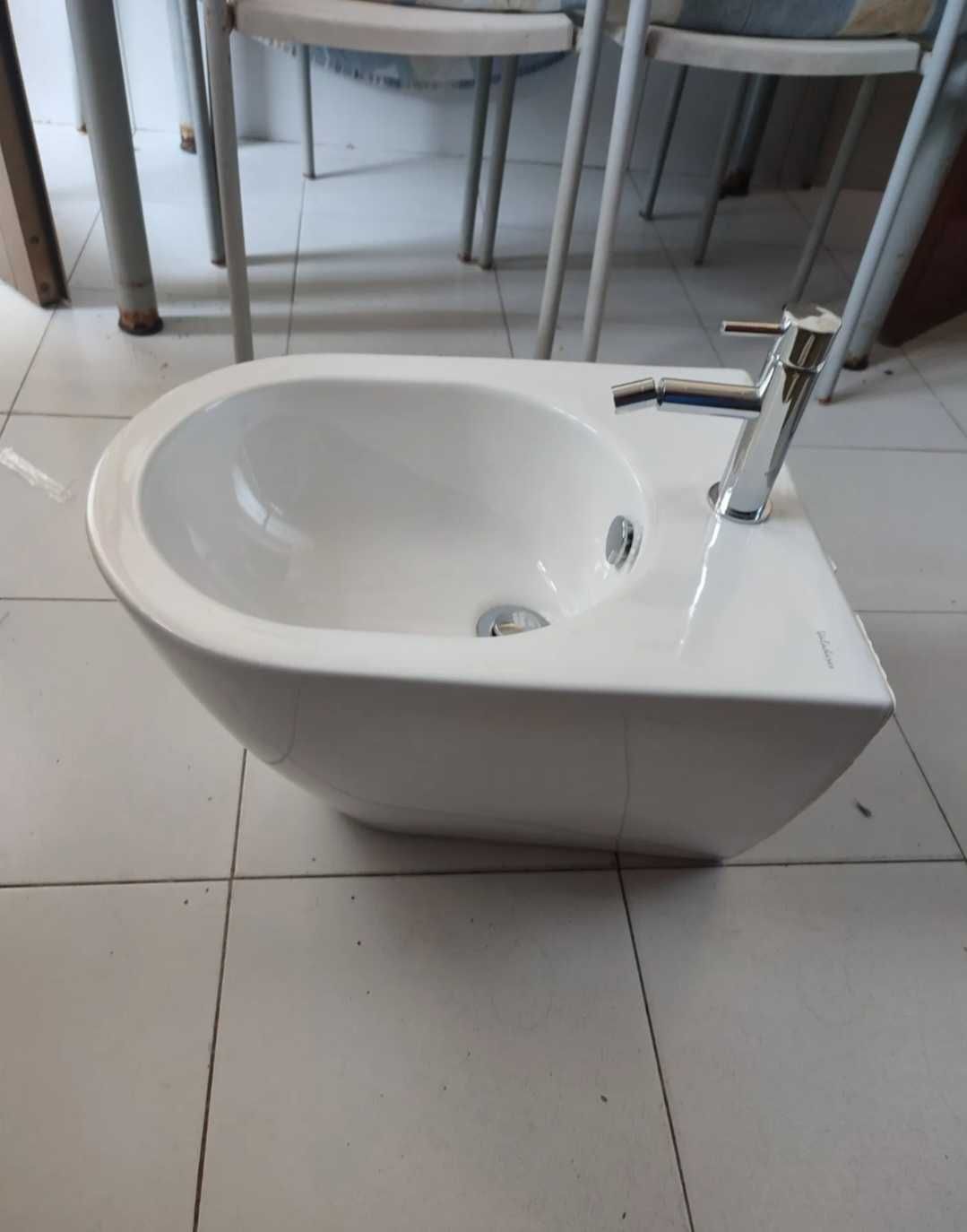 Bidé valadares+ torneira