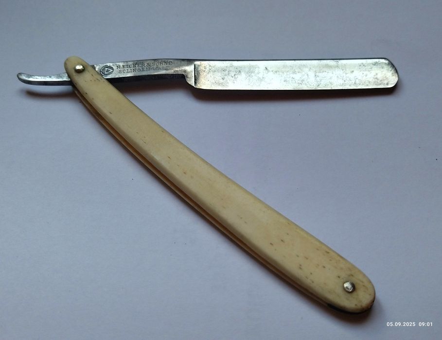 Solingen BIEDERMEIER. (Wald-Solingen)бритва