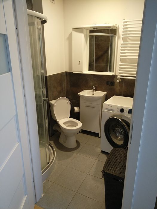 Wynajmę dom + garaż w okolicy Łosic