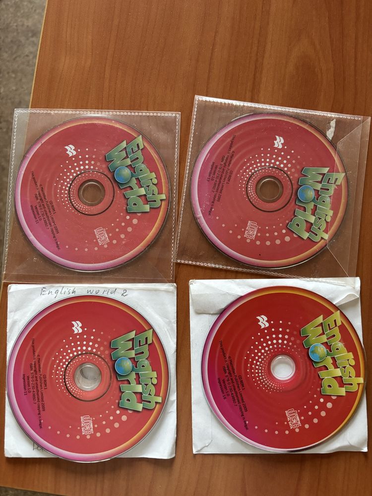 Engllish World 1 2 CD диски