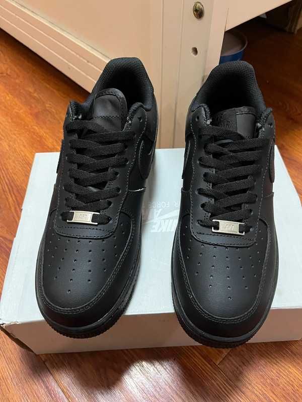 Nike męskie czarne trampki, rozmiar 42