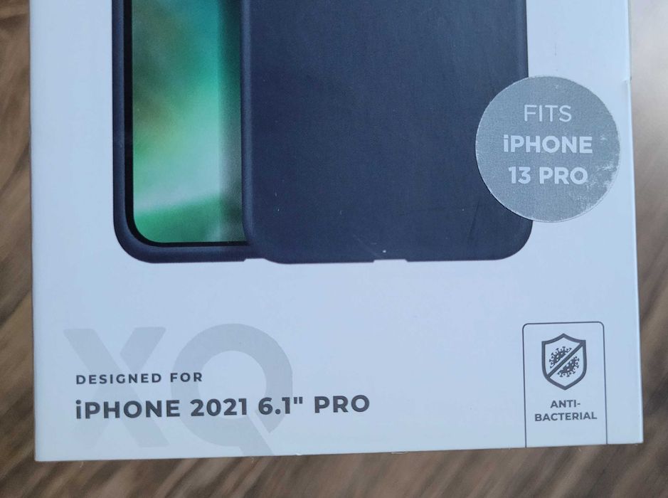 Etui Xqisit Silicone Case Anti Bac do iPhone 13 Pro niebieskie NOWE