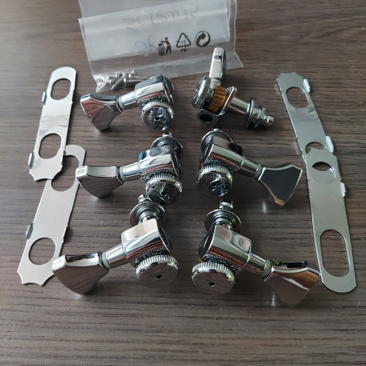 Кілки замкові гітарні 3х3 Hipshot locking Open Gear 18:1 хром