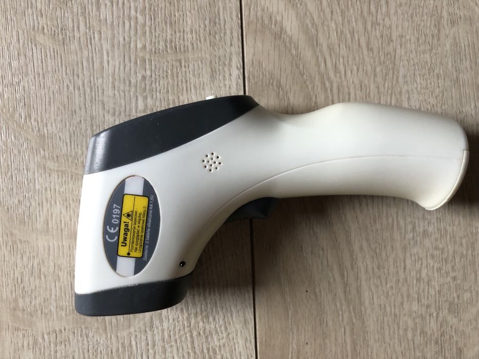 Termometr bezdotykowy