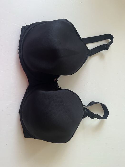 Biustonosze do karmienia Chantelle rozmiar 70 -H