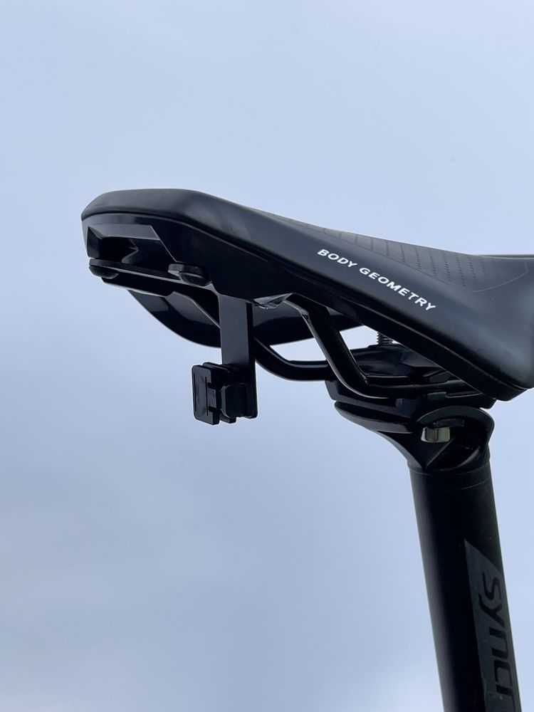 Uchwyt K-MOUNT TR1 do radaru Trek CarBack do siodełek SPECIALIZED