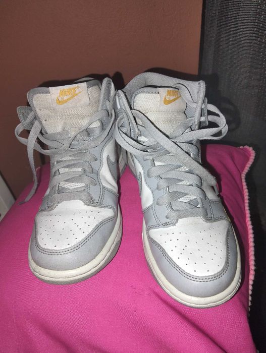 Sapatilhas como novas